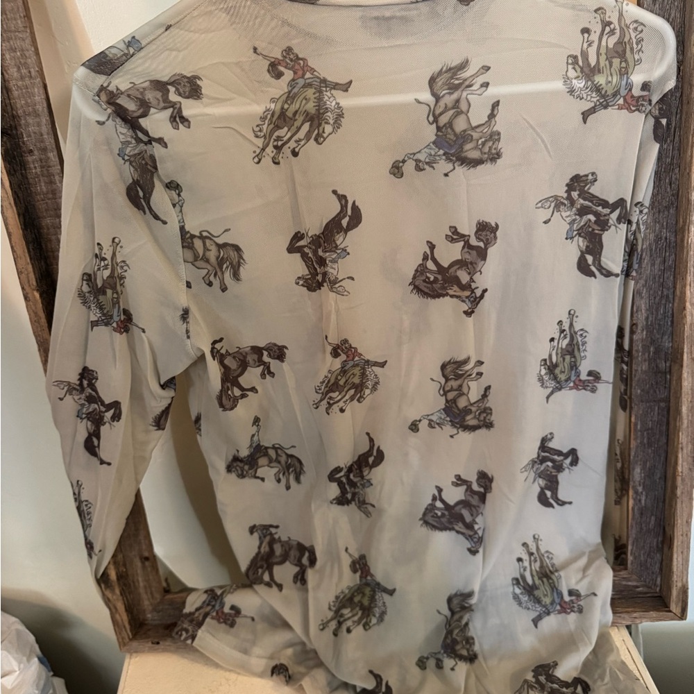 Cream western mesh Blouse - Picture 3 of 4